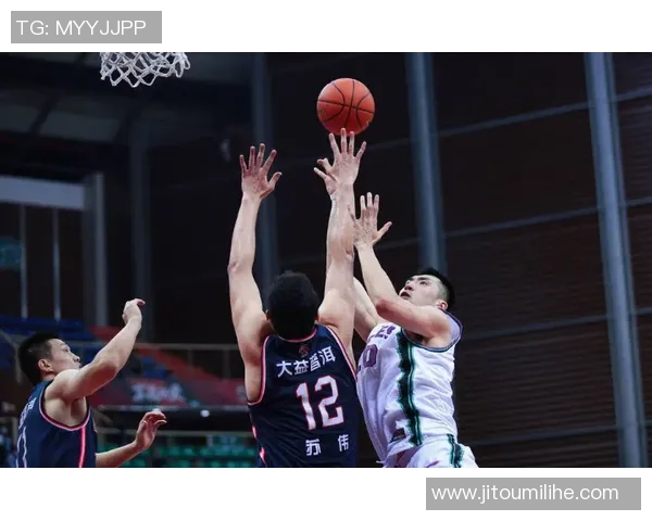 浙江稠州与广东的巅峰对决谁将赢得这场篮球盛宴的荣耀与胜利