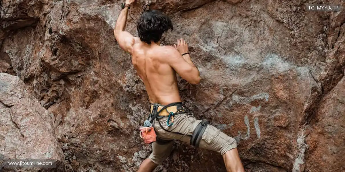 📱随时随地，高清流畅，把赛场装进口袋！